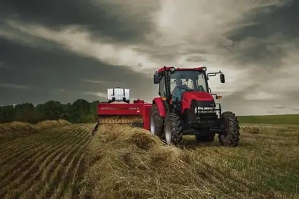 Small Square Balers Photo