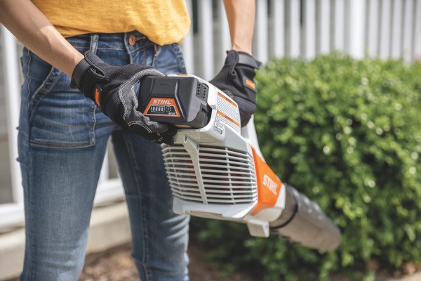 Battery Blowers Photo