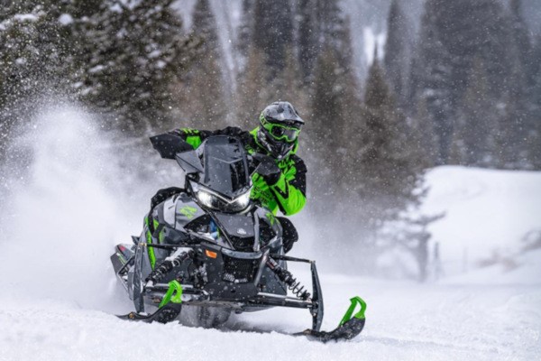 Snowmobiles Photo