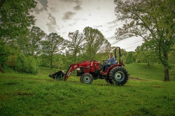 L300A Series Loaders Photo