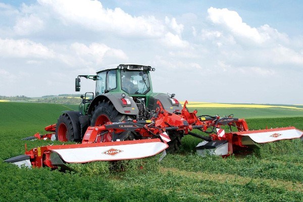 Triple Mower Conditioners Photo