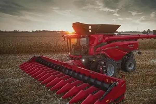C500 Series Corn Heads Photo