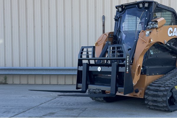 Model Skid Steer Loader Pallet Forks