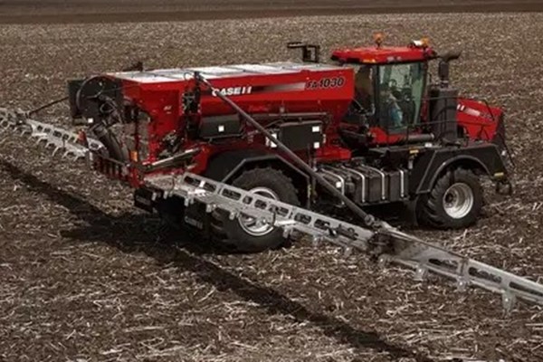 Titan 4540 Floater Photo
