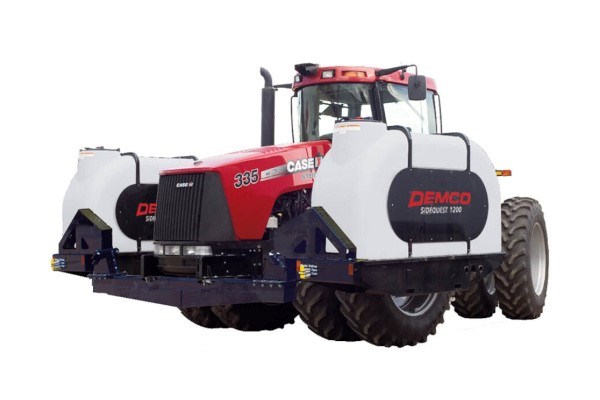 1200 Gallon SideQuest Fertilizer Tanks for 4 Wheel Drive Tractors Photo