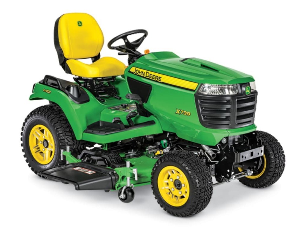 X739 Signature Series Lawn Tractor Photo