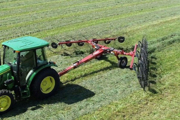 AR2212 Action Rake Photo