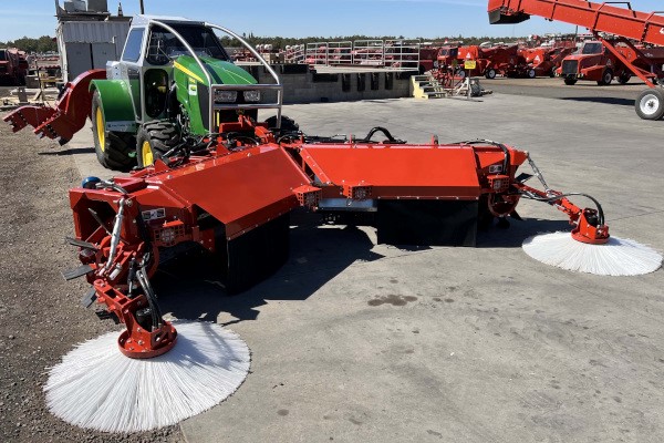 TMV and 2X62 Sweeper Photo