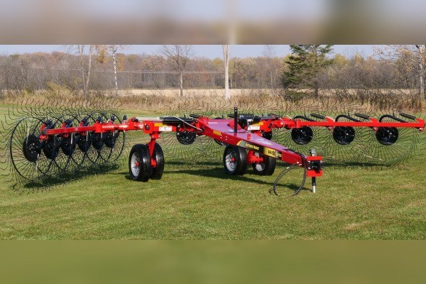 AR3212 12-Wheel Action Rake Photo