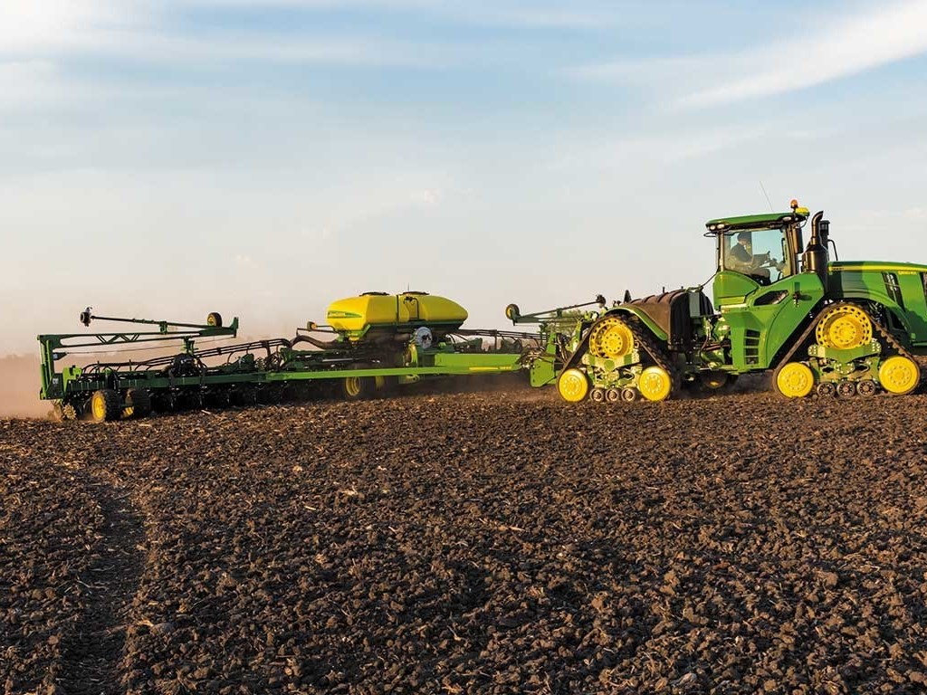 DB60 24Row30 Planter Photo