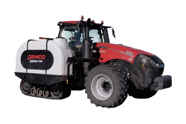 1200 Gallon Tractor Mounted Fertilizer Tanks for CASE IH® Magnum Rowtrac Tractors Photo