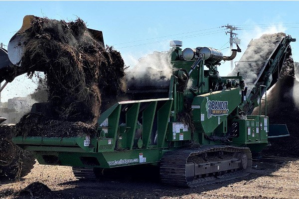 2460XP TRACK HORIZONTAL GRINDER 2460XP TRACK HORIZONTAL GRINDER