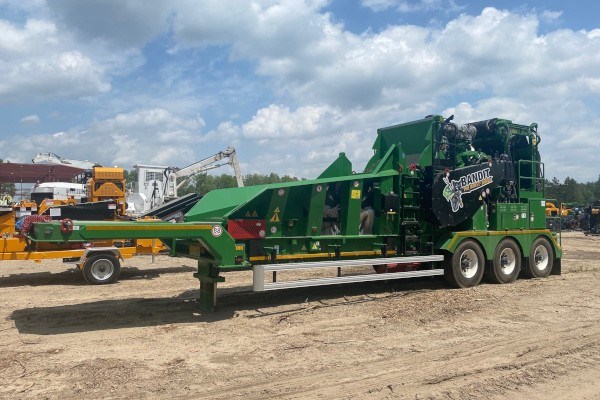 2660EU HORIZONTAL GRINDER 2660EU HORIZONTAL GRINDER