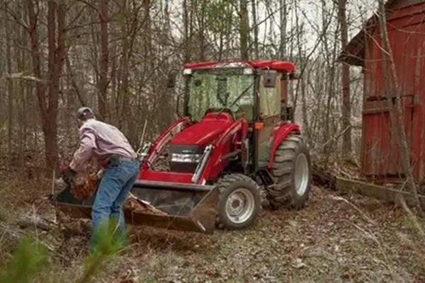 Specialty and Manure Handling Photo