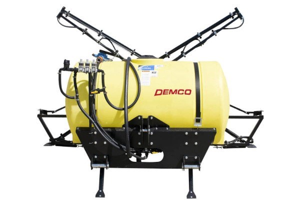 Rear Mount Sprayers: 150, 200, & 300 Gallon Photo