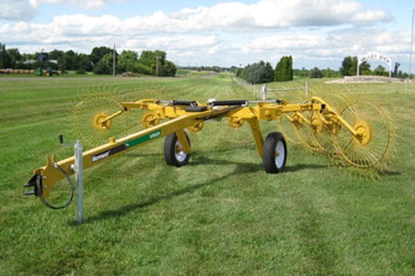 VR820 Carted Wheel Rake VR820 Carted Wheel Rake
