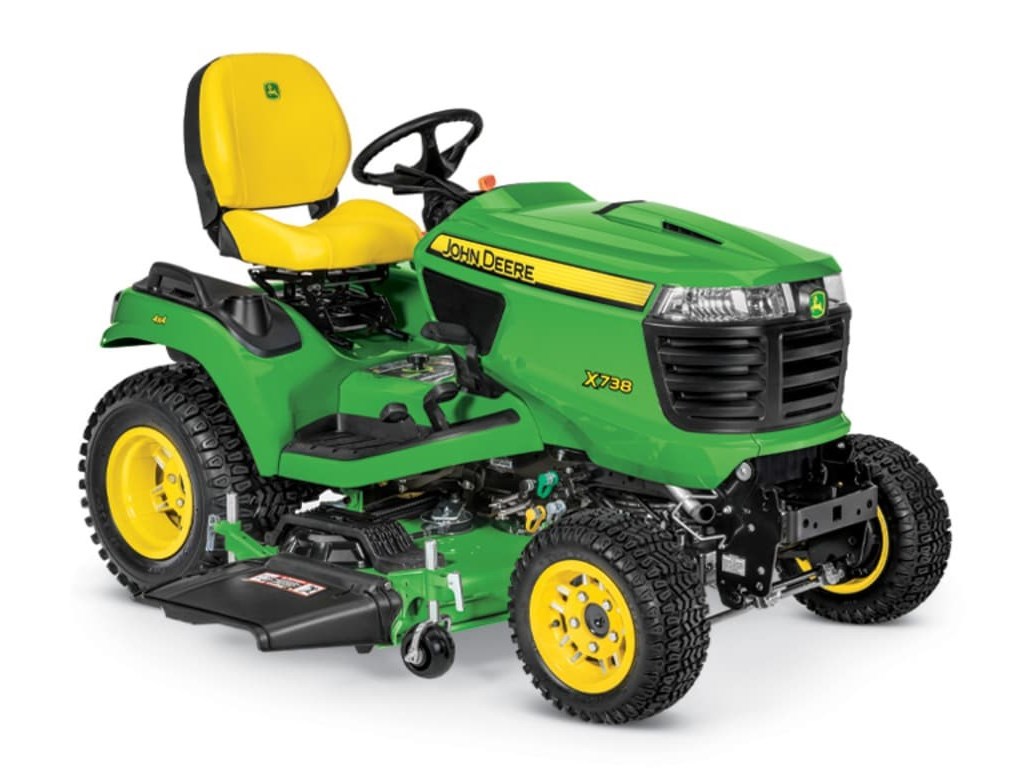 X738 Signature Series Lawn Tractor Photo