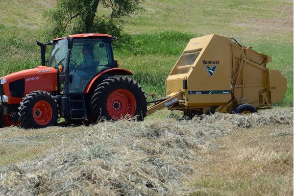 Rancher 6650 Baler Rancher 6650 Baler