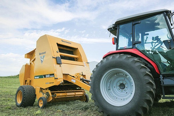 504R Premium Baler 504R Premium Baler