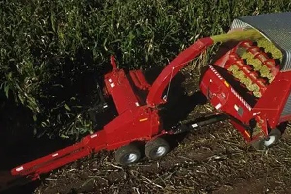 Forage Harvester FHX300 Photo