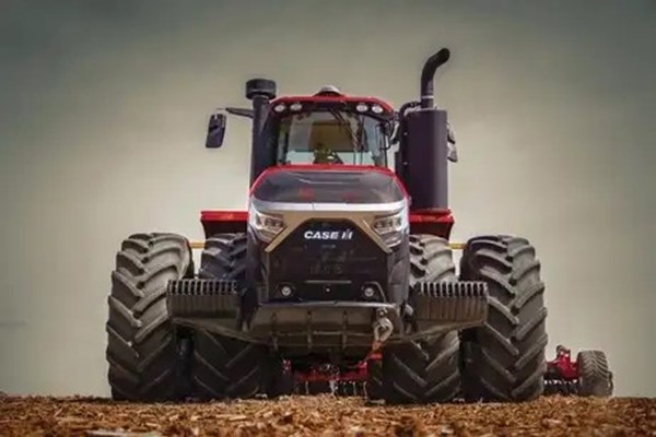Steiger 555 Photo