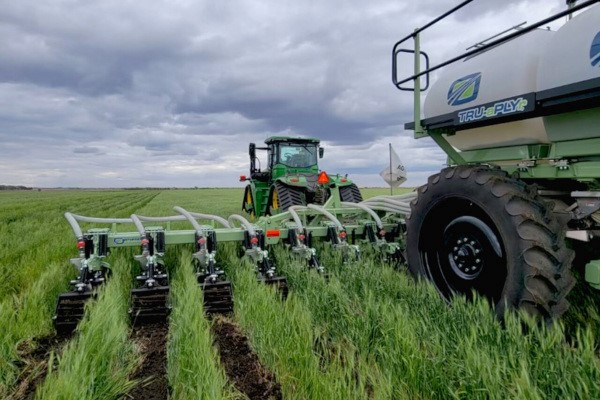 XD Pull-Type Frames Photo