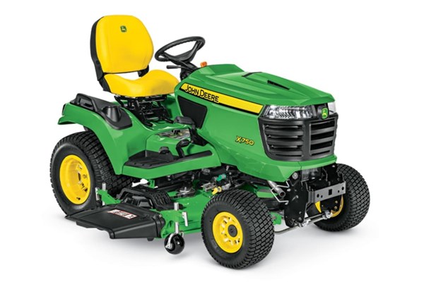 X750 Signature Series Lawn Tractor Photo