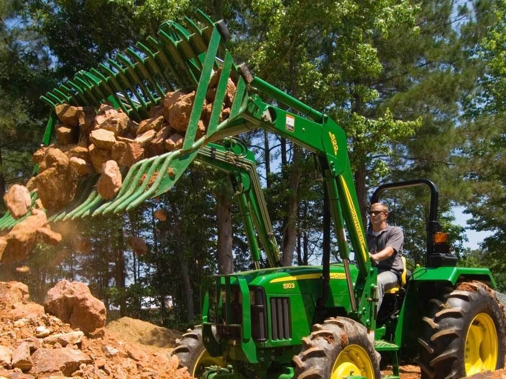 AR10E Rock Bucket Photo