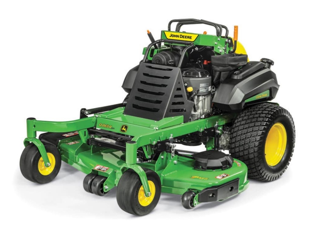 Q865R EFI QuikTrak™ Stand-On Mower Photo