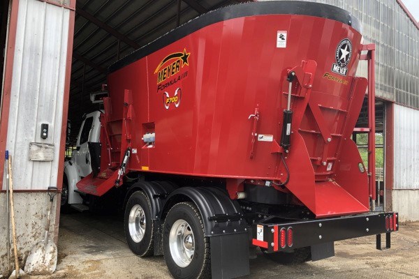 F700 Twin Screw Photo