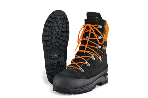 Advance GTX Boots Photo