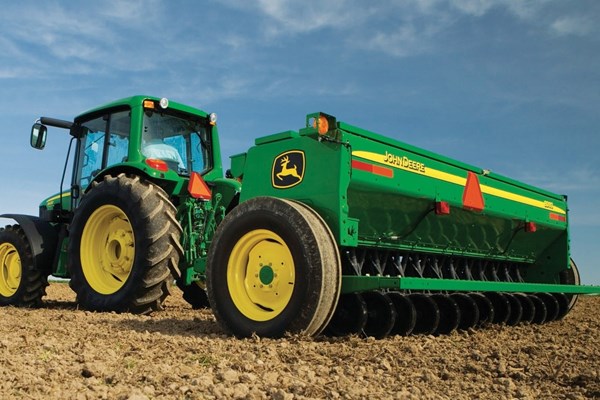 BD11 Series End-Wheel Grain Drills Photo
