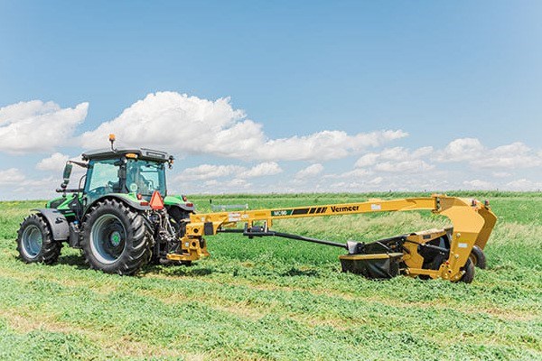 MC90 Mower Conditioner MC90 Mower Conditioner