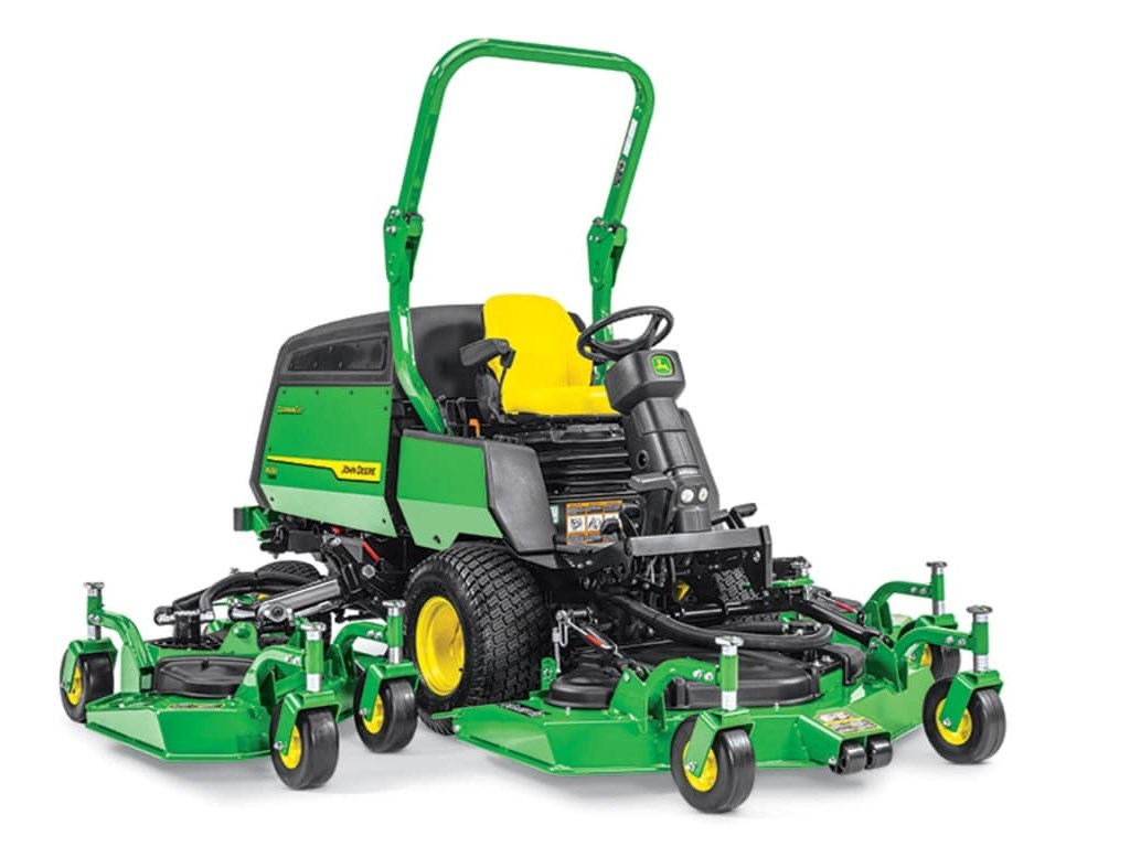 1600 Turbo TerrainCut™ Wide-Area Mower Photo