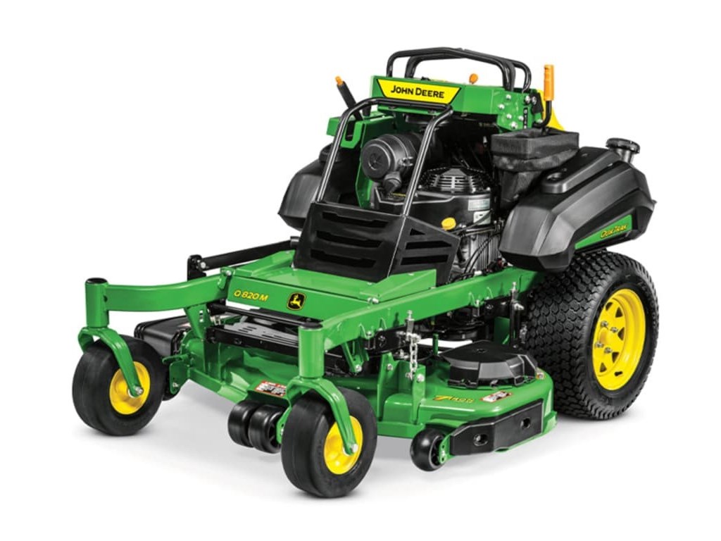 Q820M QuikTrak™ Stand-On Mower Photo