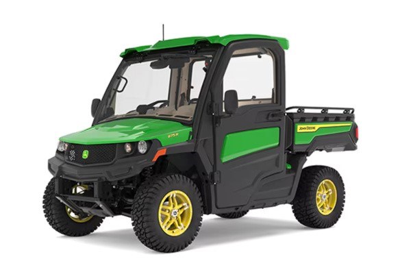 XUV 875R Premium Cab Diesel Photo