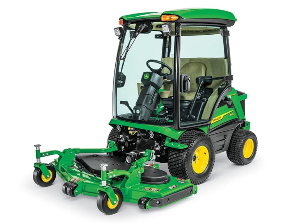 1585 TerrainCut™ Front Mower Photo