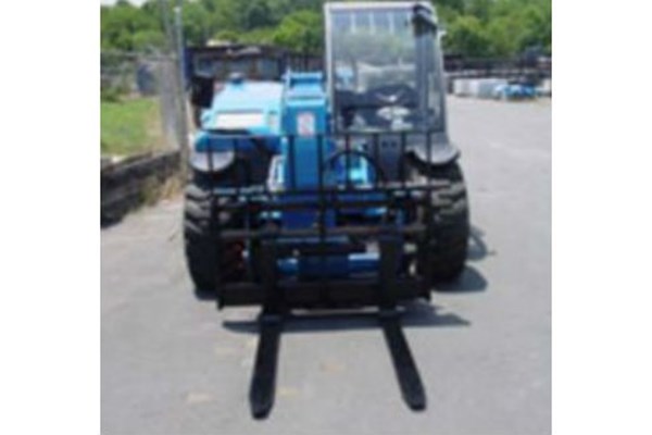 Genie® Sideshift Carriage Photo Genie® Sideshift Carriage Photo