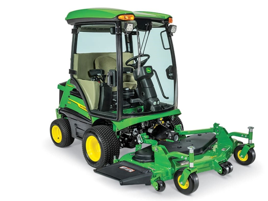 1575 TerrainCut™ Front Mower Photo