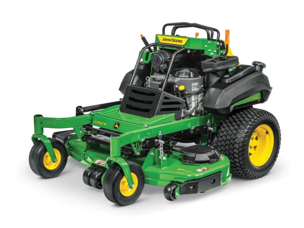 Q850M QuikTrak™ Stand-On Mower Photo