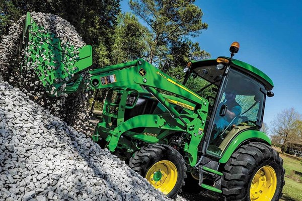 440R Loader Photo
