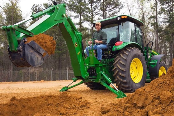 595 Backhoe Photo