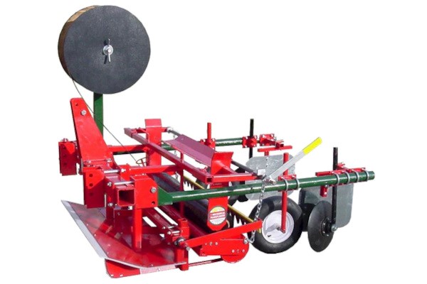 Deluxe Mulch Layer - Model 92 Photo